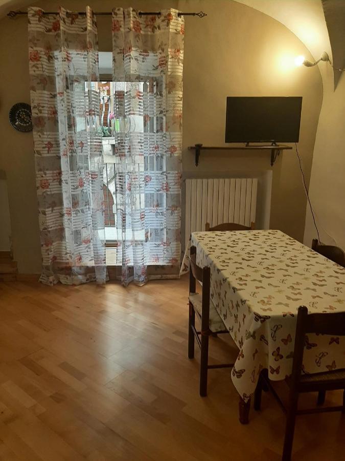 Alloggi Piazza Umberto Primo Pacentro Экстерьер фото